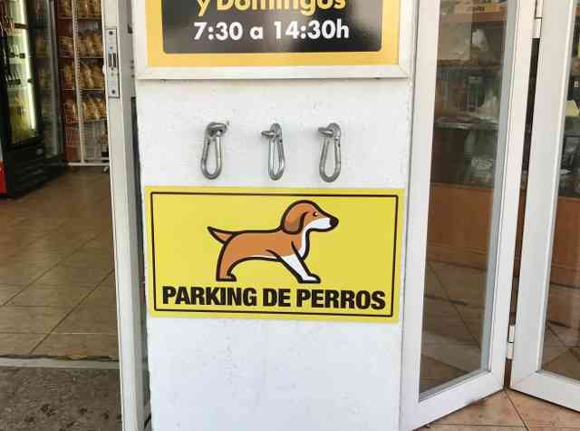 That's thoughtful! Seen in Torremolinos, S.Spain